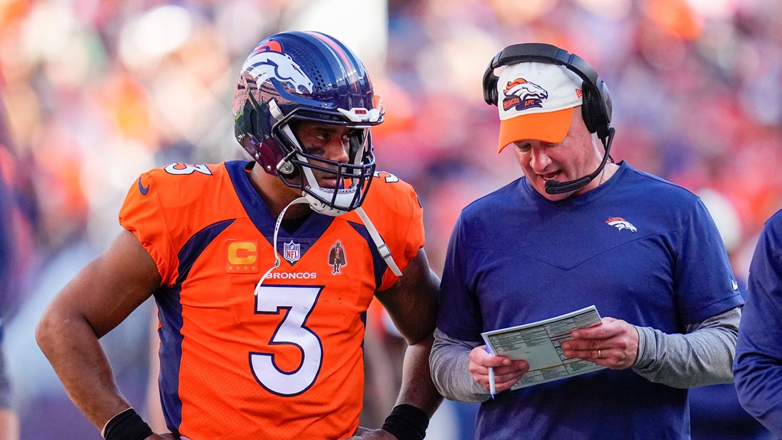 Denver Broncos offense in dire straits, will Russell Wilson play