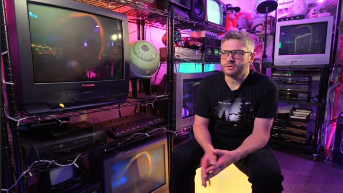 Tacoma artist creates cosmic visuals for Pearl Jam's Dark Matter Tour