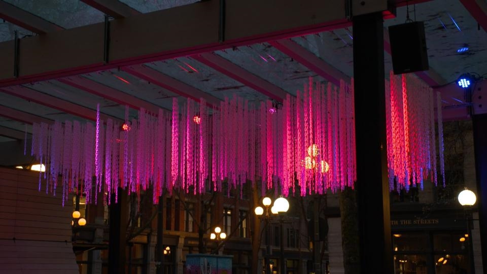'Shine On Seattle' returns with free public illuminations. #k5evening