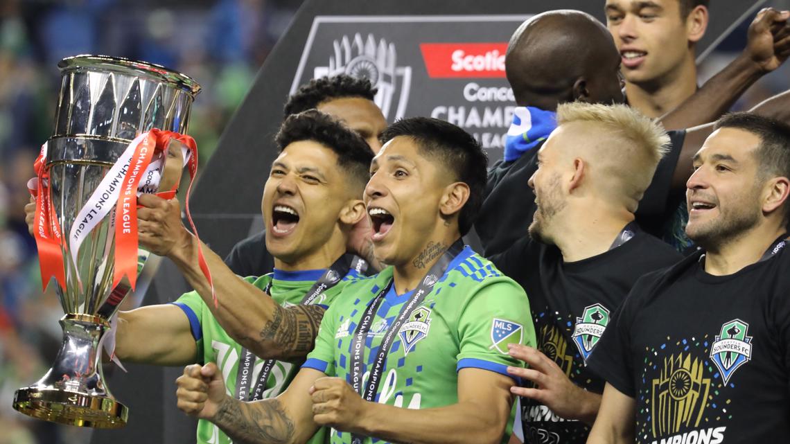 MLS superclubs: Who has the edge in LAFC, Seattle Sounders clash?