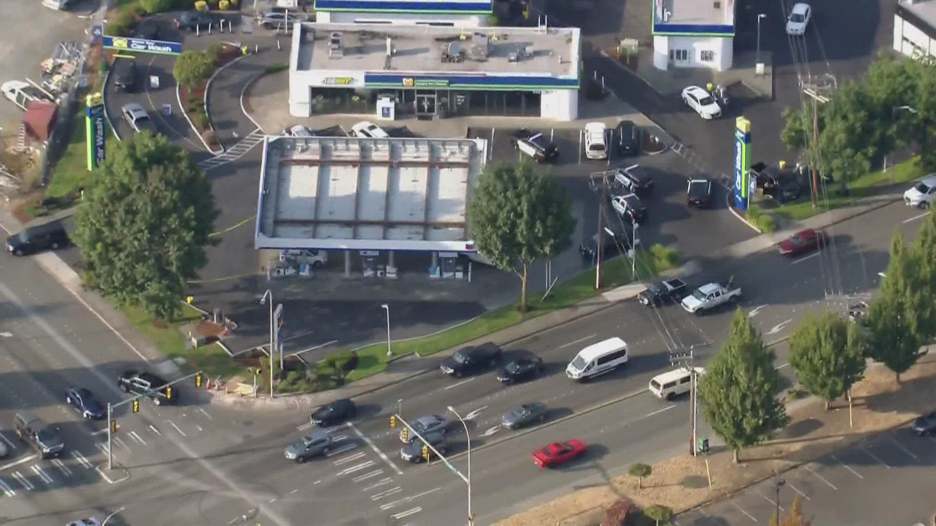 Two suspects arrested for allegedly targeting Renton police officer in ...