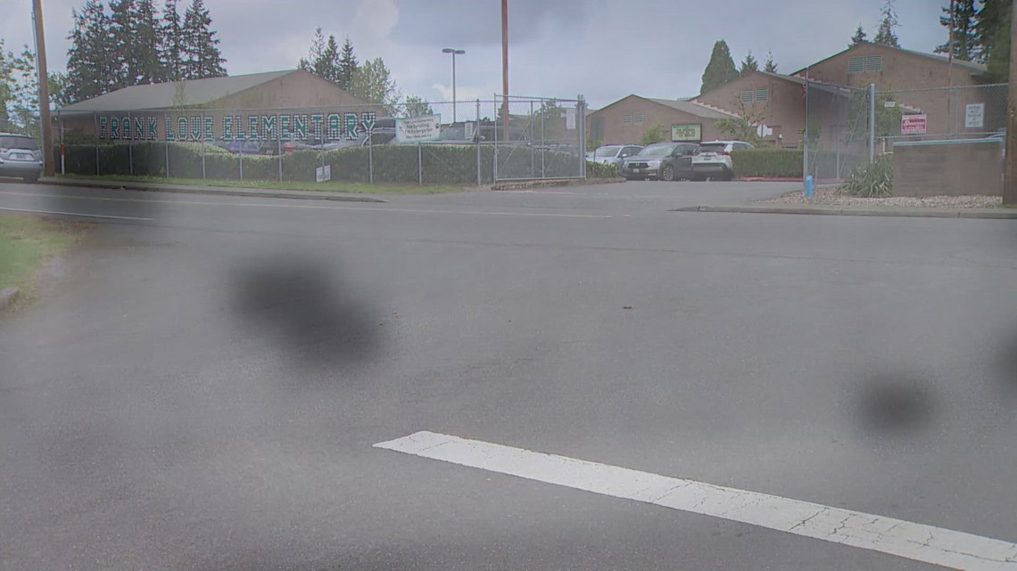 Stalker tried to kidnap Bothell teen in front of parents, court docs say - Vimarsana News