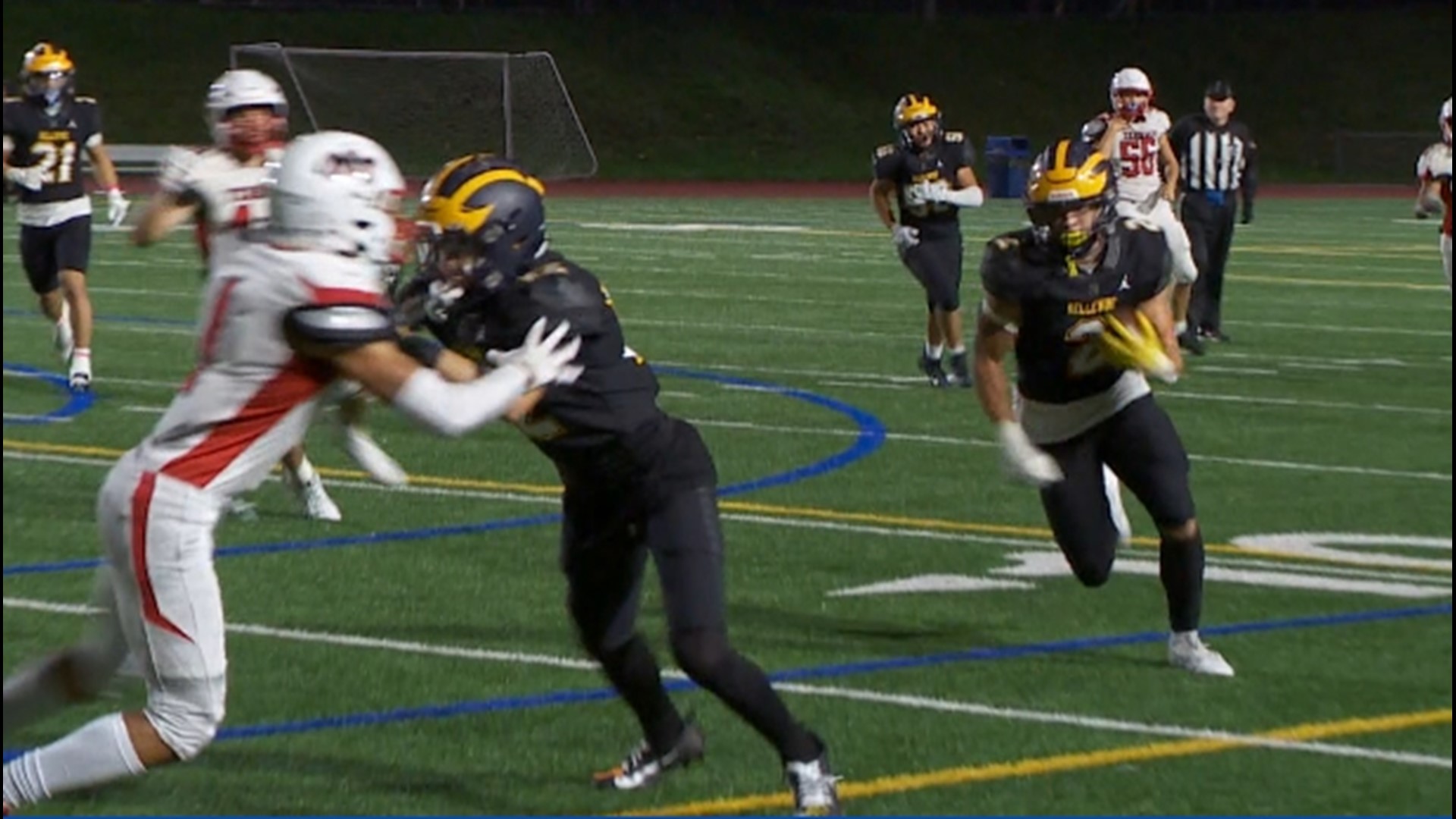 Highlights of Bellevue's 49-7 playoff win over Mountlake Terrace
