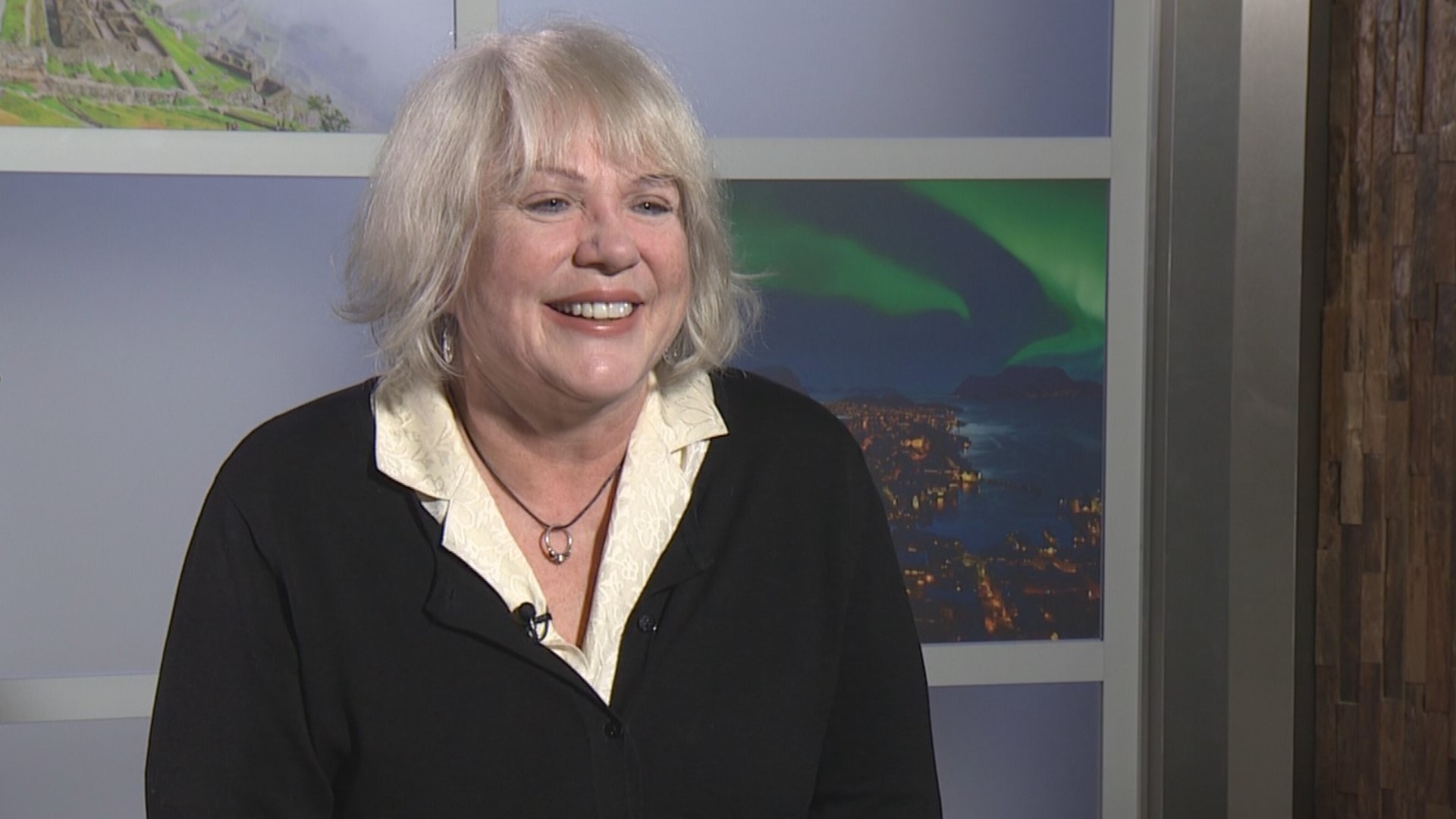 Julia Sweeney Returns to 'SNL' From Right Here In Chicago