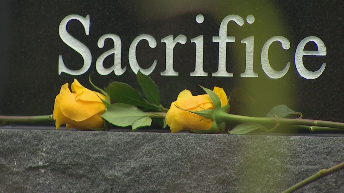 Gold Star Family Memorial Monument unveiled at Lacey Civic Plaza