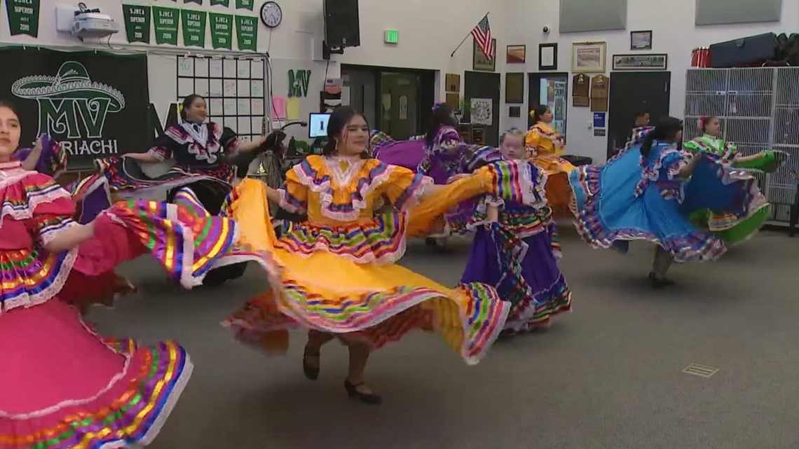 Mount Vernon school district sees mariachi music investment pay off - Vimarsana News