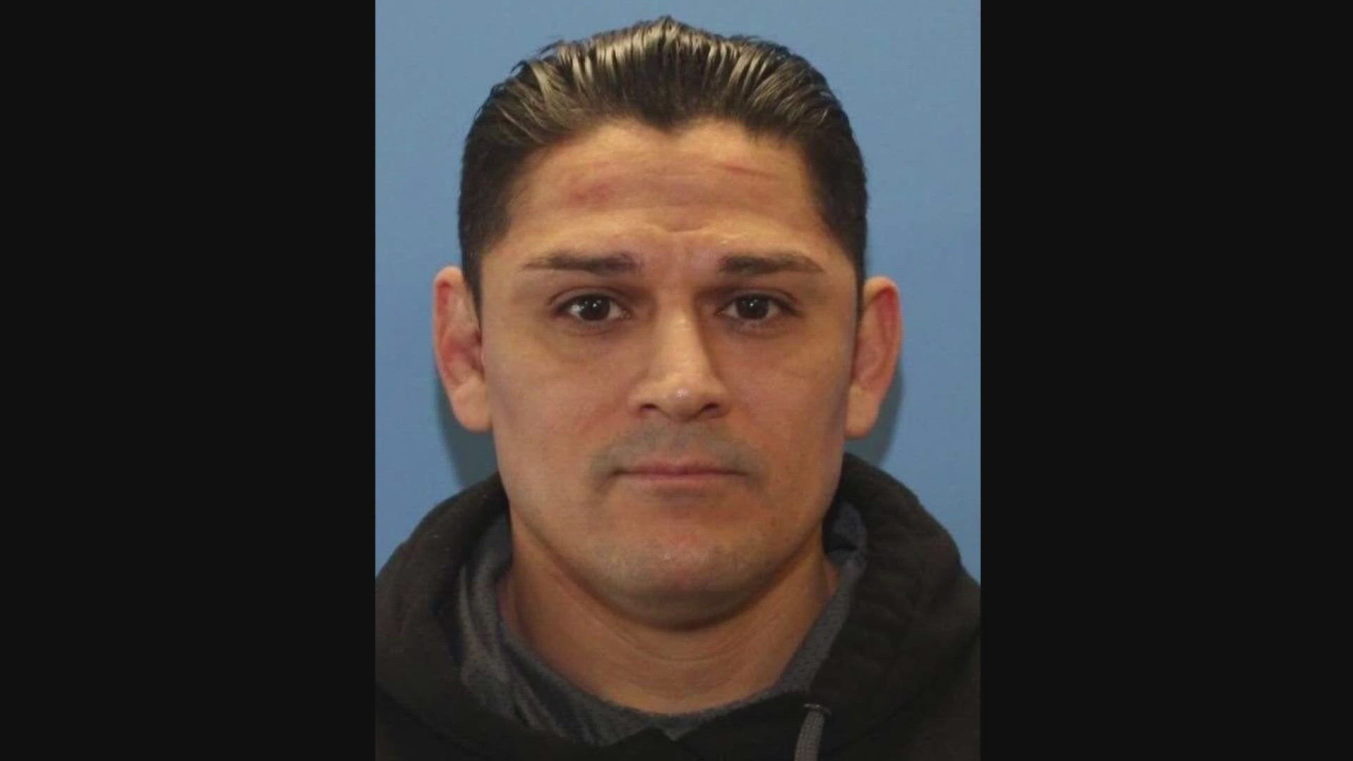 Elias Huizar, 39, is believed to have killed two people and abducted his 1-year-old child.