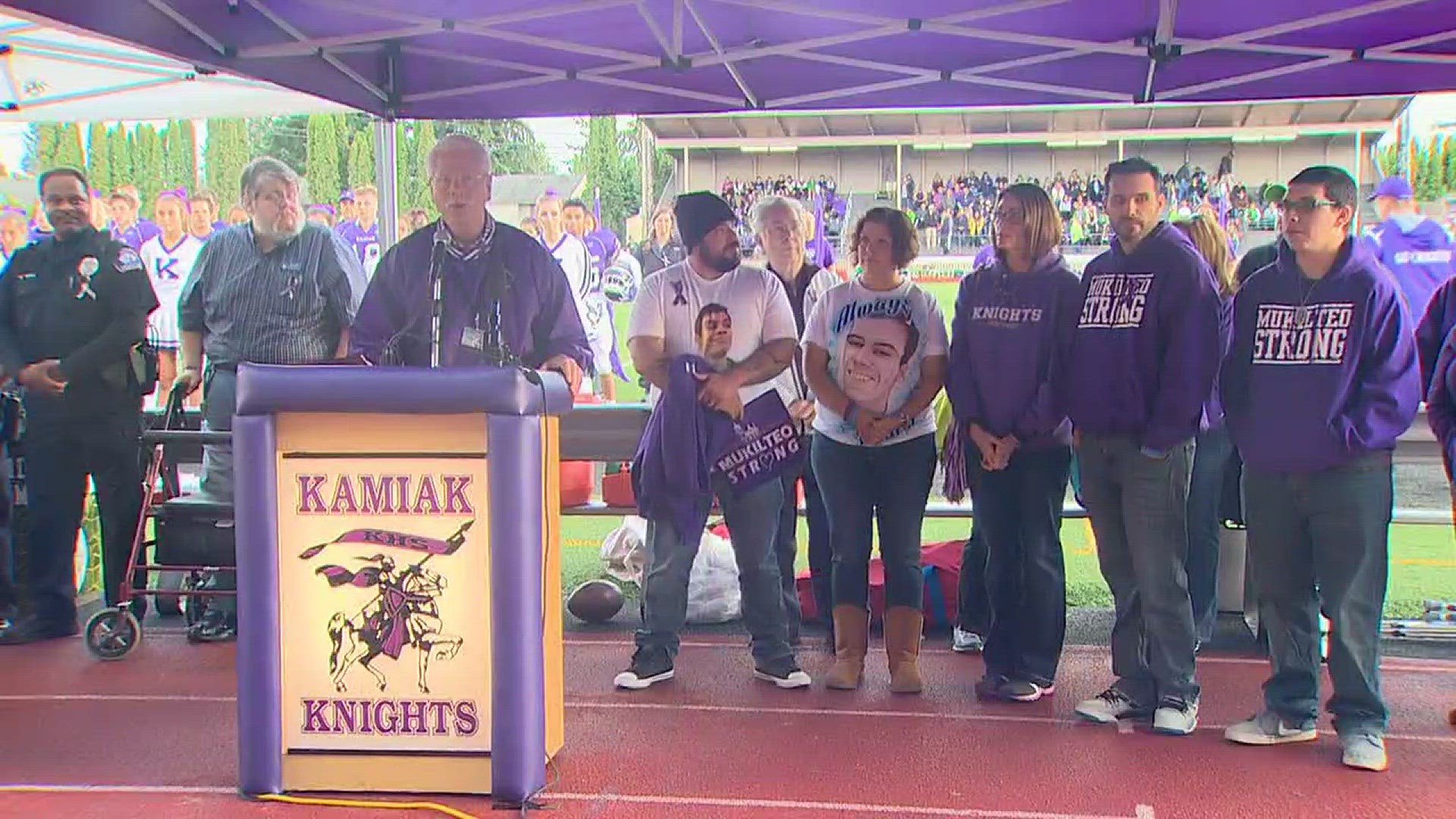 Kamiak High School honors Mukilteo shooting victims