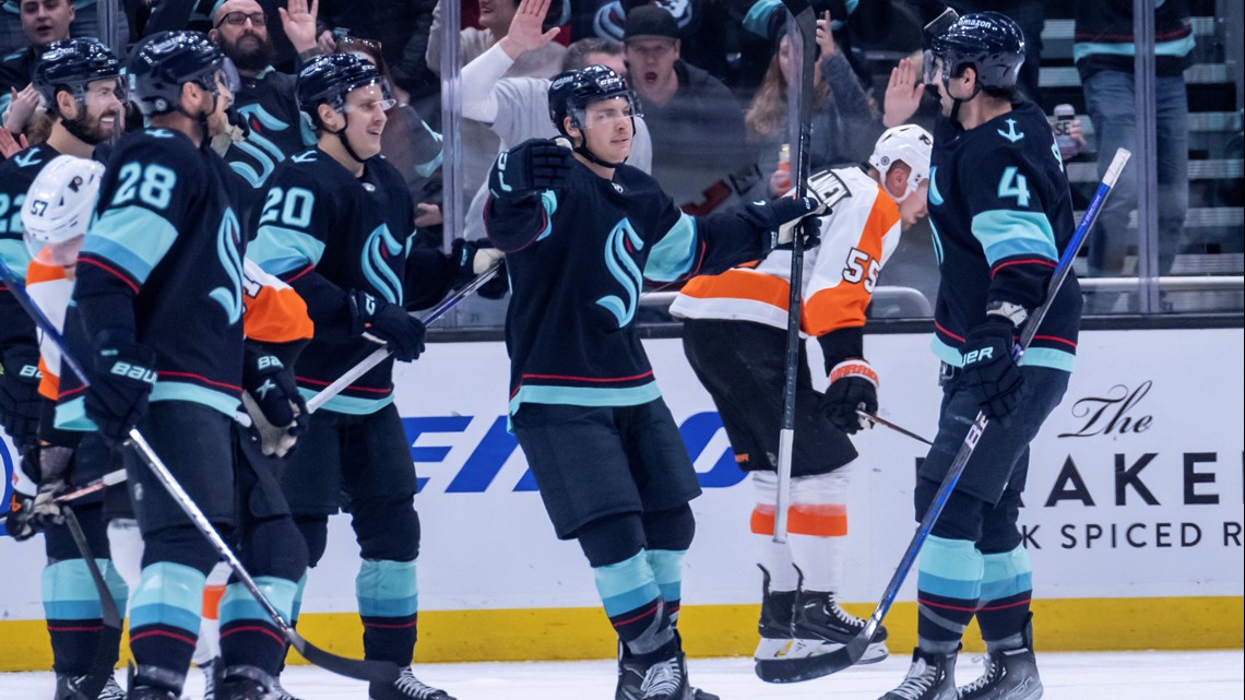 Gourde's 3-point game powers Kraken to 6-2 over Flyers - Vimarsana News