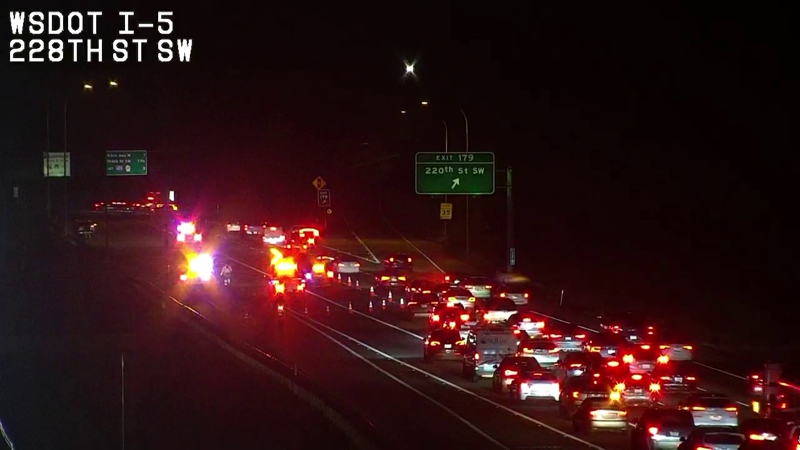 Northbound I-5 lanes reopen after ‘serious’ motorcycle crash | king5.com