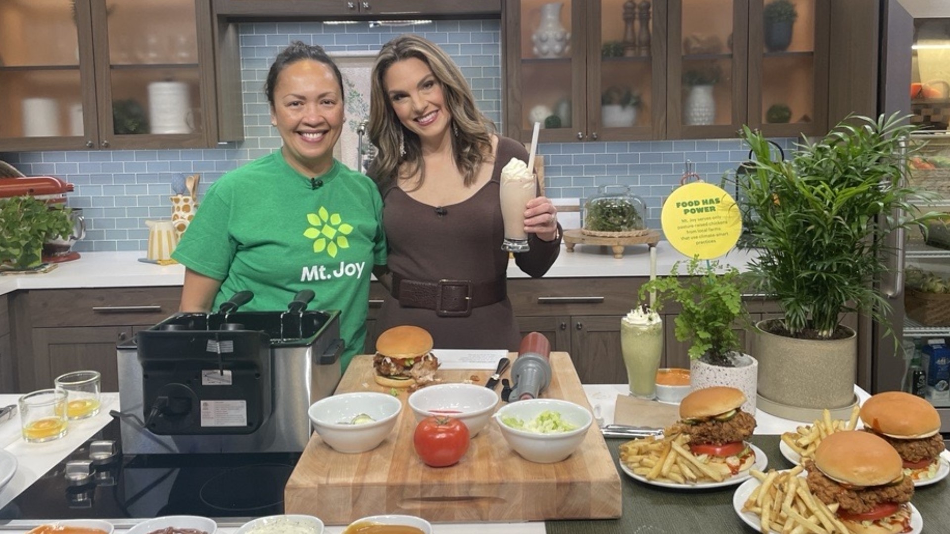 Dionne Himmelfarb from Mt. Joy shares their mission to make delicious chicken sandwiches while also using climate smart practices to grow chicken. #newdaynw