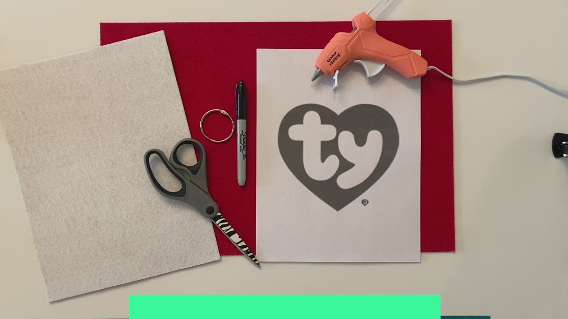 DIY 'Beanie Baby' Dog Costume for Halloween