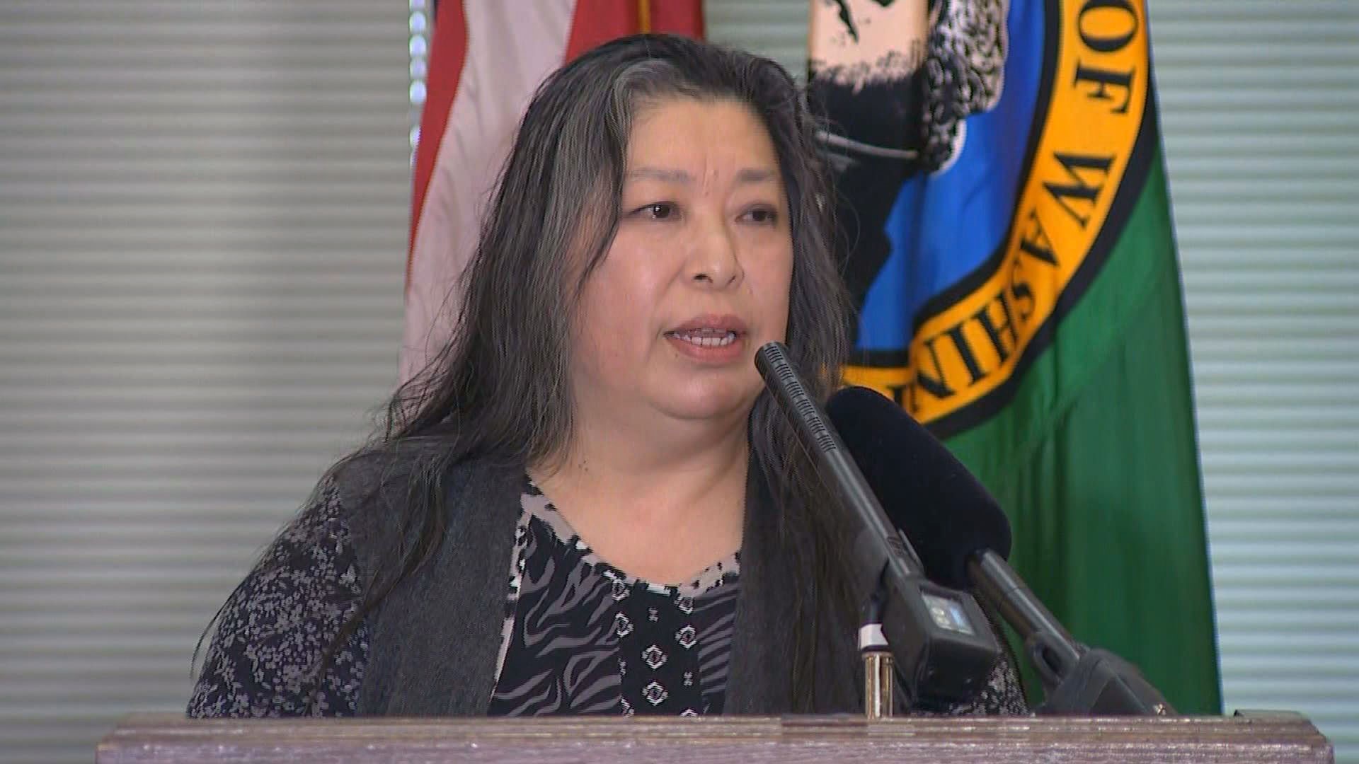 Constance Chin Magorty speaks after receiving the Medal of Valor on behalf of her brother Donnie Chin.