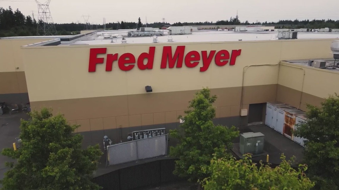 Harrell issues executive order to address 'food deserts' following Seattle grocery closures