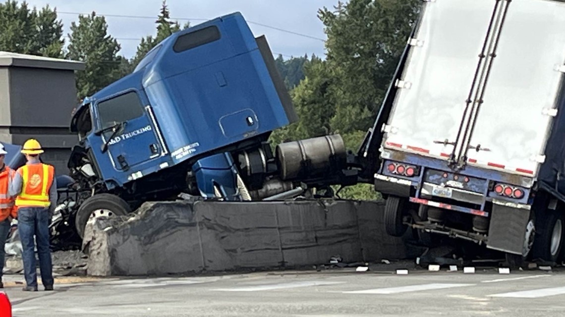 Fatal Semi-truck Crash Closes Two Lanes Of SB I-5 Near Tacoma | King5.com