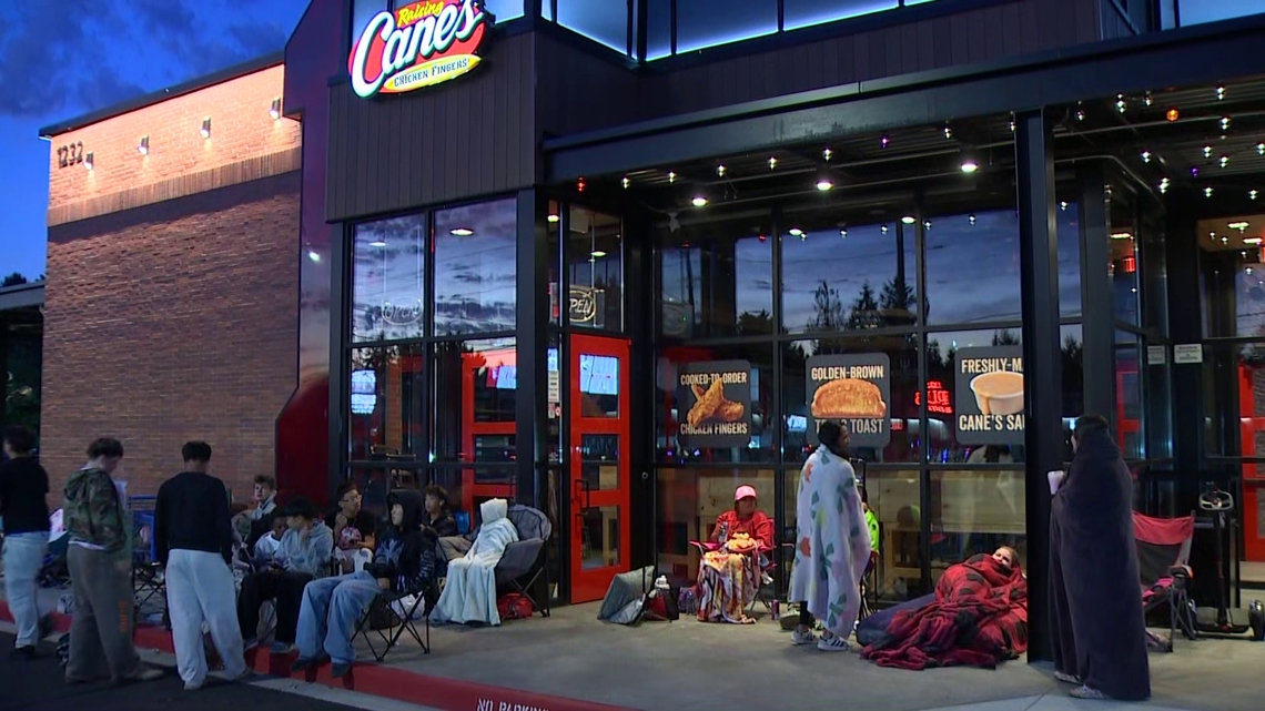 Raising Cane's opens fourth Washington restaurant in Lynnwood | king5.com