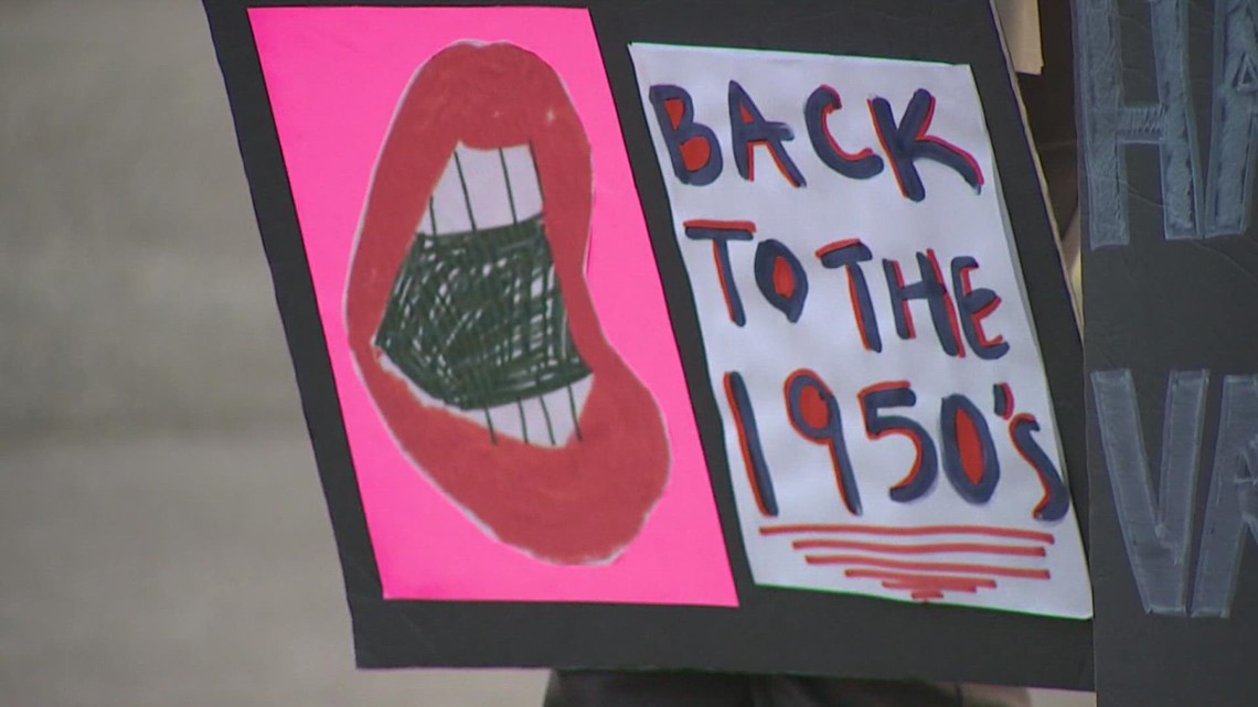 Capitol Hill hosts abortion rights rally on 50-year anniversary of Roe v. Wade - Vimarsana News