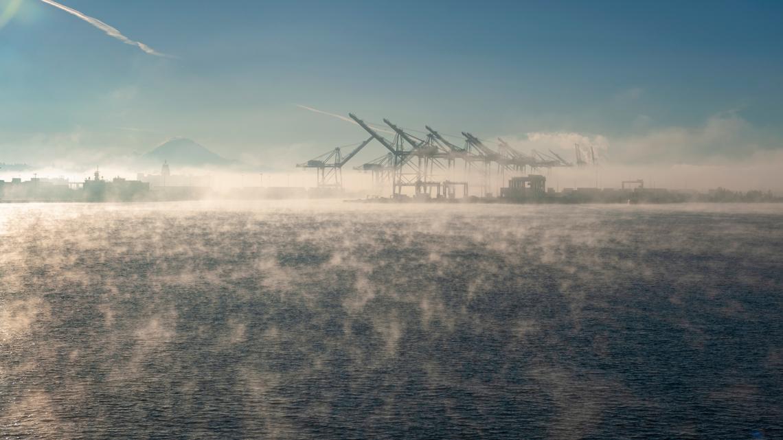 Cold Weather Advisory issued for Seattle-area lowlands as weekend sunshine continues