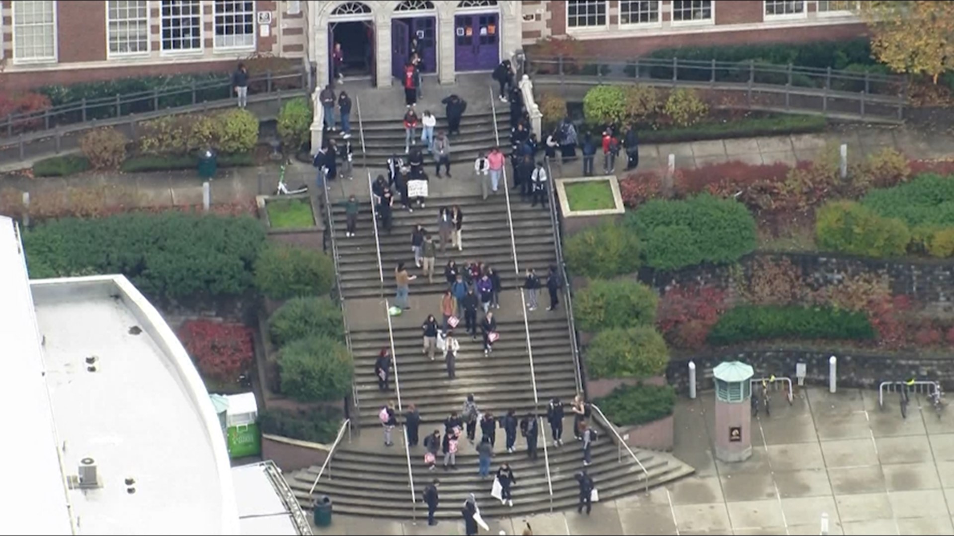 Garfield High School students walk out to hold vigil for victims of ...