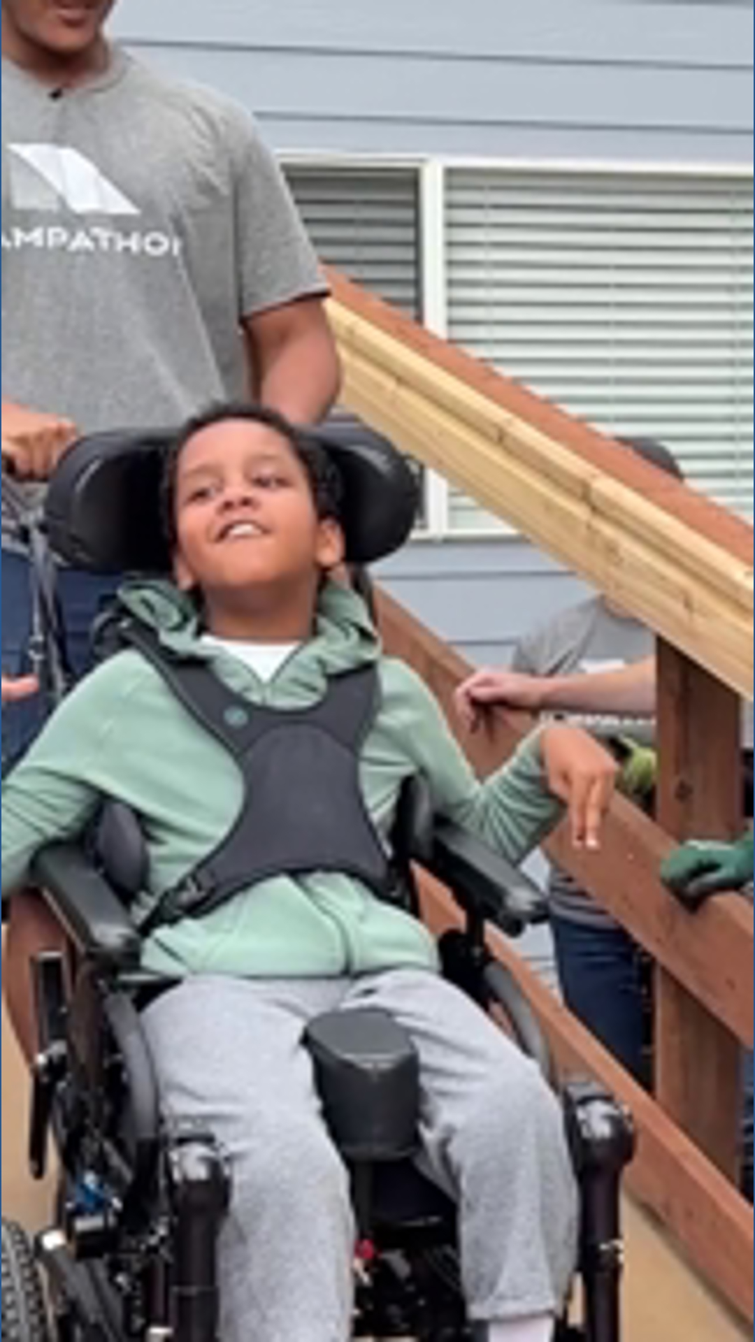 Boys Ramp Volunteers build ramp, transform a boy's daily life | king5.com
