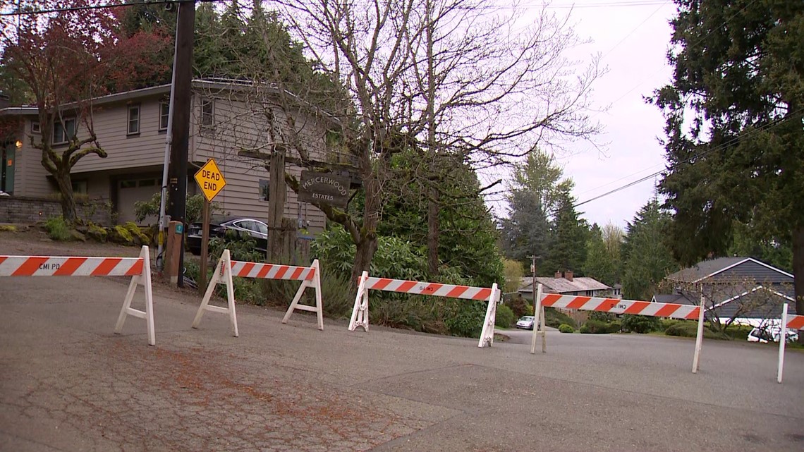 Some Mercer Island Residents Asked To Evacuate After Pipe Leak