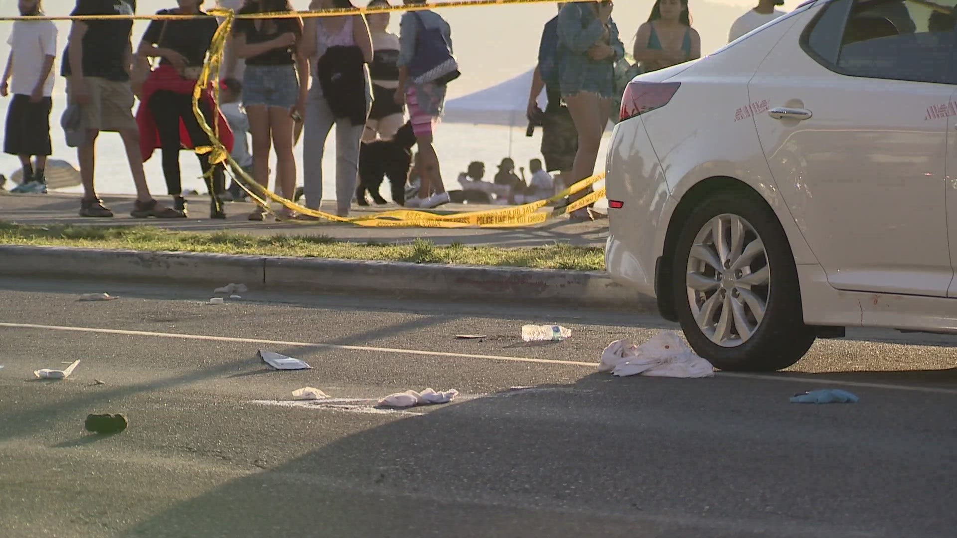 Beach-goers returned to Alki on Sunday in honor of Mother's Day, but many were unnerved by news of the shooting.
