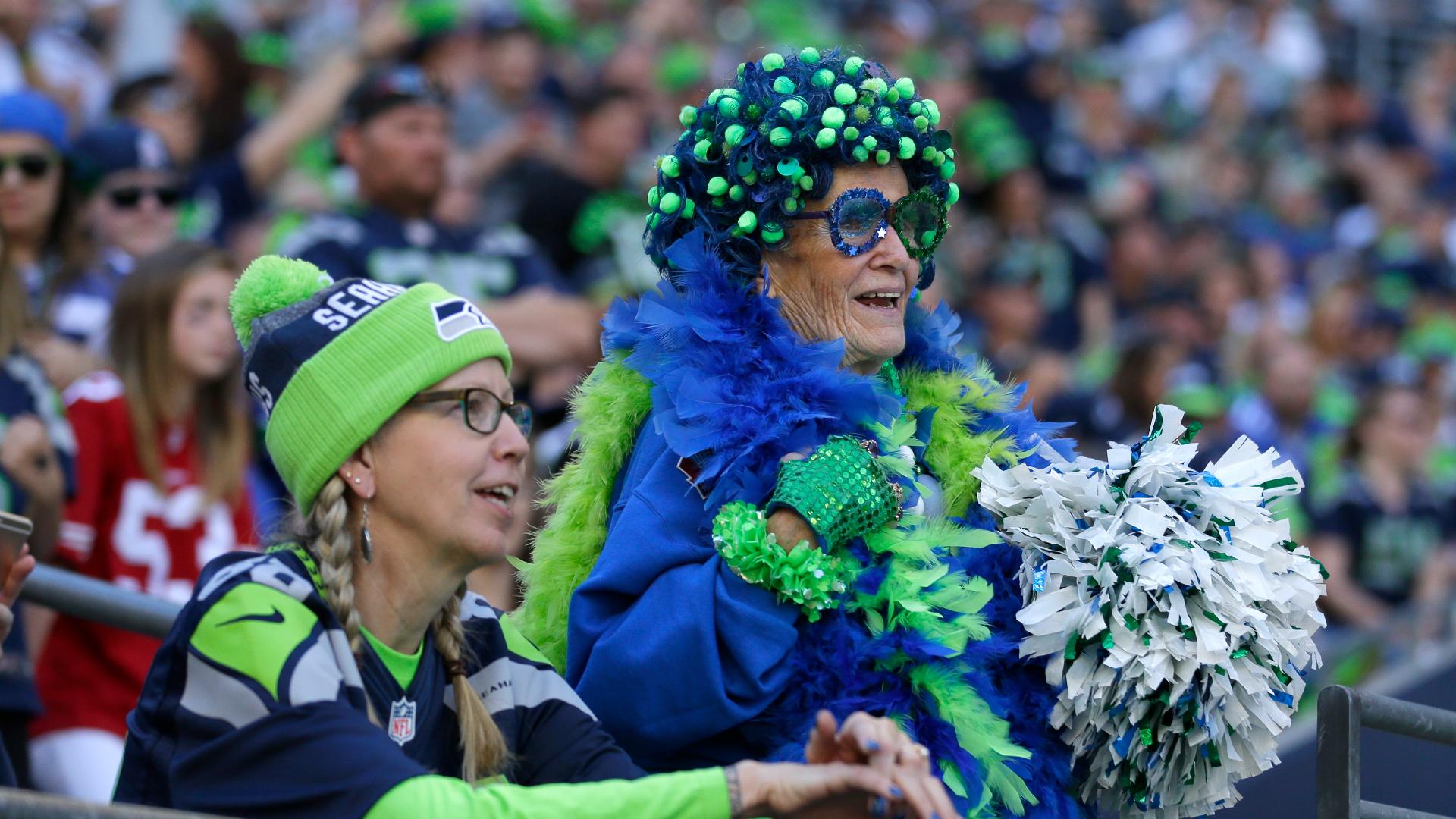 seahawks-superfan-mama-blue-s-spirit-lives-on-through-family-at-nfc