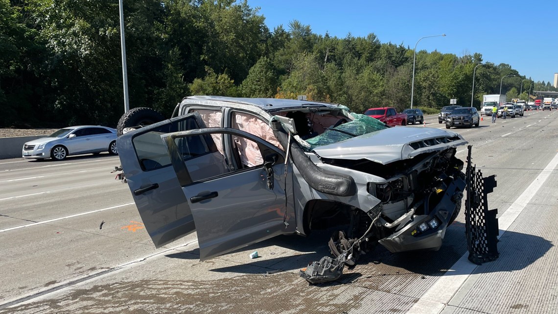 I5 northbound in reopens after suspected racing driver crashes