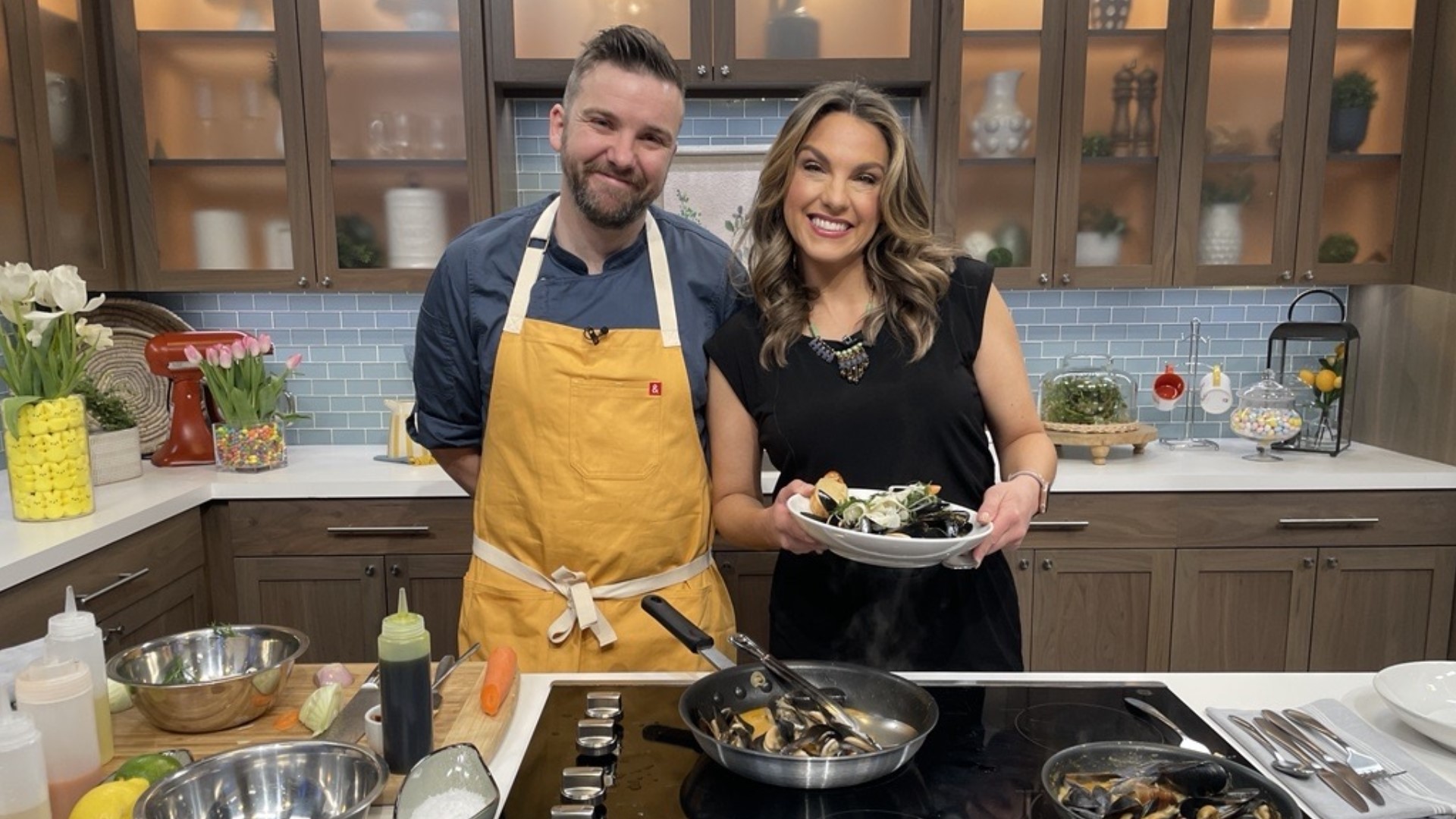 Arleana's, a French-inspired Caribbean restaurant from the owners of Island Soul, is opening in Kirkland April 8. Chef James Gibney joined us for a preview. #newday
