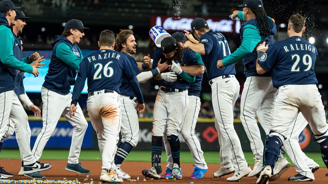 Mariners tickets for first 3 rounds of playoffs expected to sell out Friday morning
