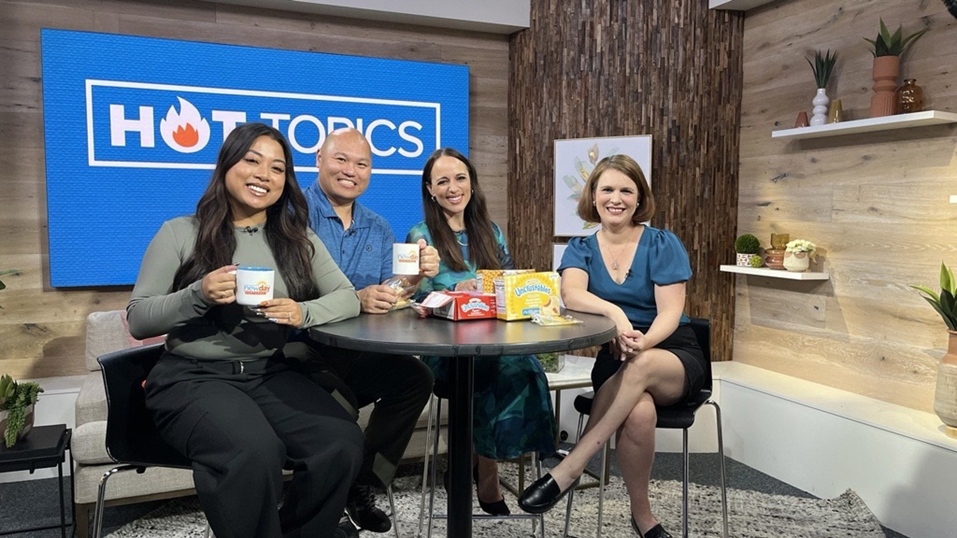 Seattle Content Creators Teena Thach and Nelson Lau join Kelly and Producer Rebecca Perry to talk asteroids, Sabrina Carpenter, Wild Waves' new challenge and more!