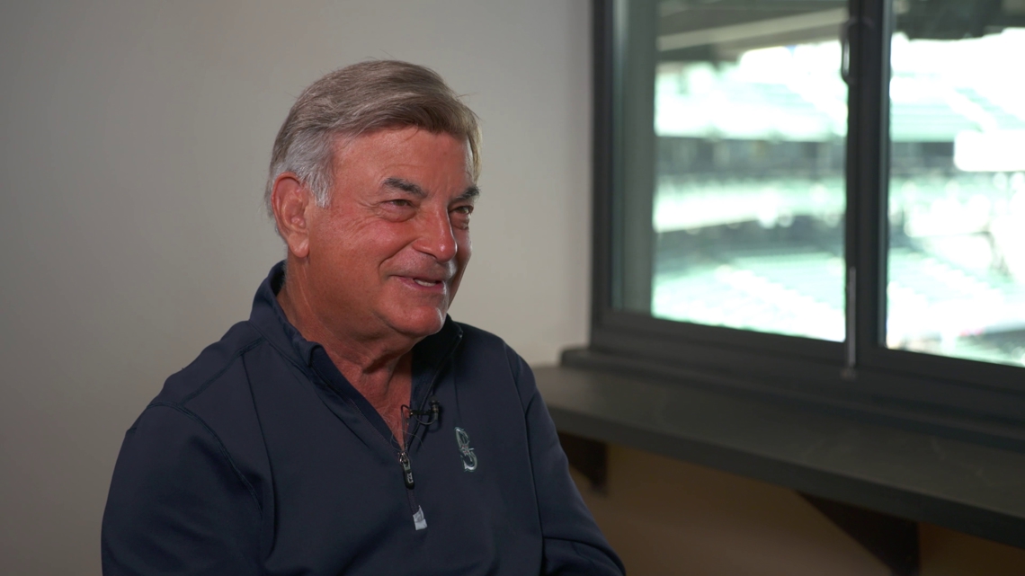 Rick Rizzs, the 'Voice of the Mariners,' to retire after 2026 season ...