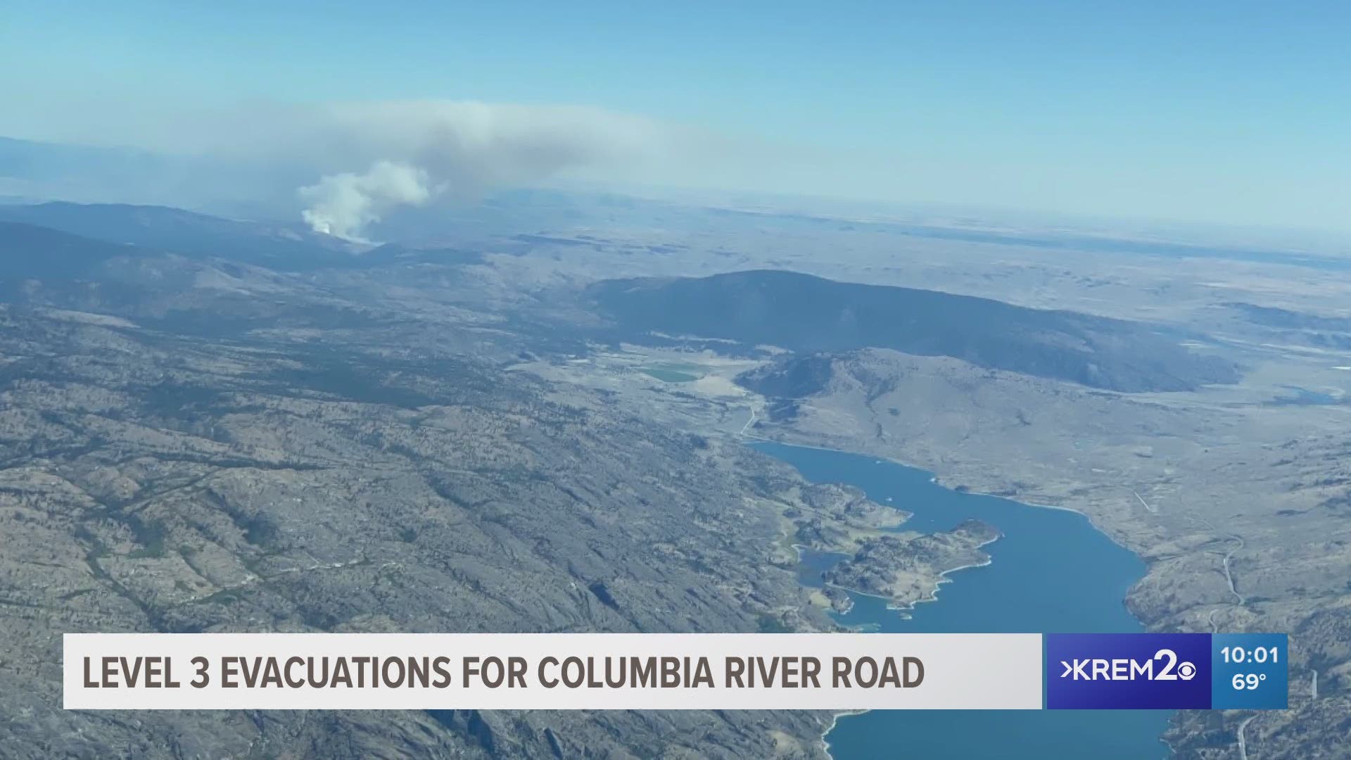 There's a level 3 evacuation in place for about 4-5 homes on Columbia river road near the heel of the fire.