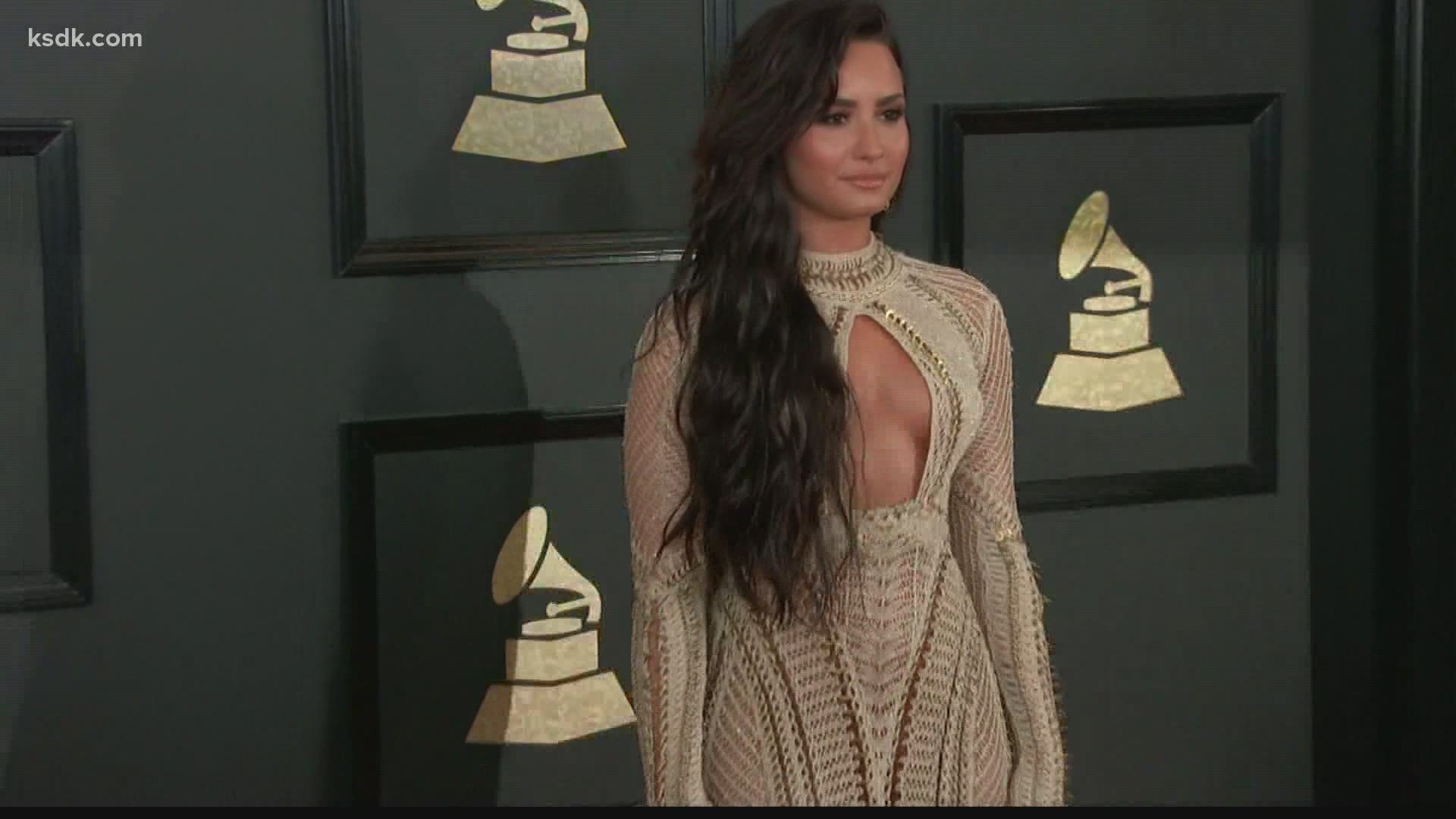 Demi Lovato S Overdose Left Her With Brain Damage Singer Reveals King5 Com