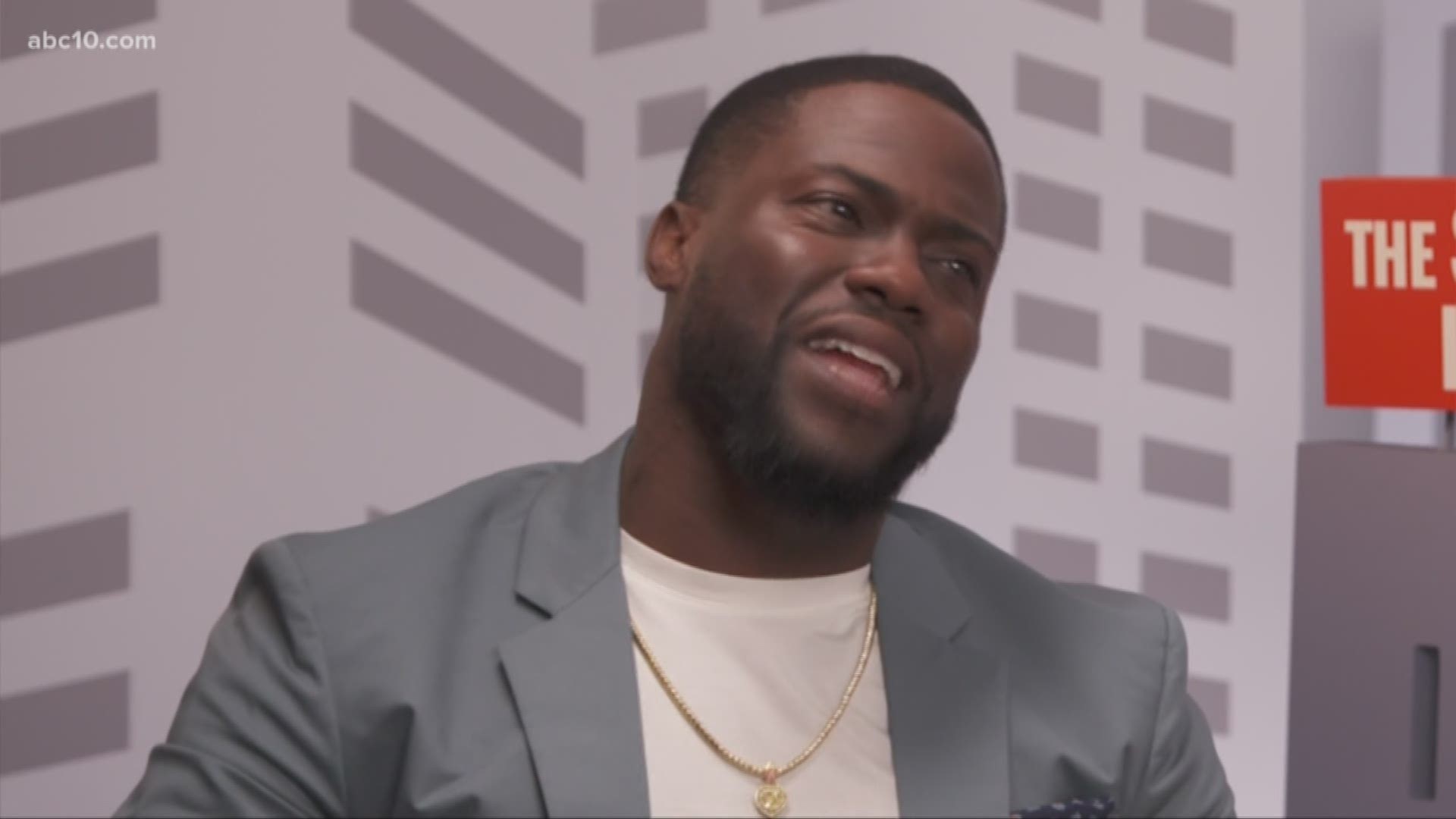 Here's What Kevin Hart Was Doing During the Oscars | 9news.com