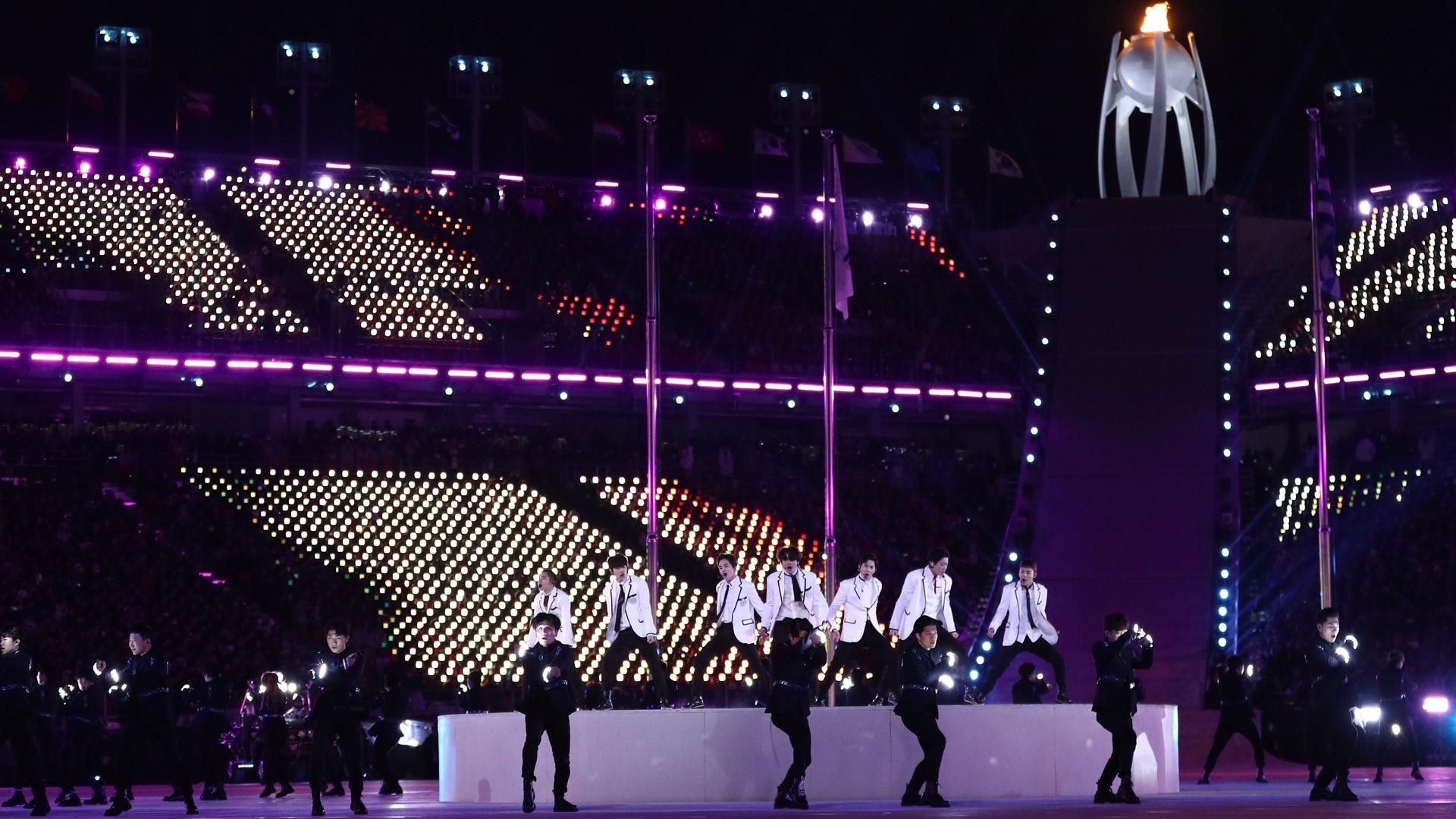 PHOTOS: Stunning images from the Olympic closing ceremony | king5.com