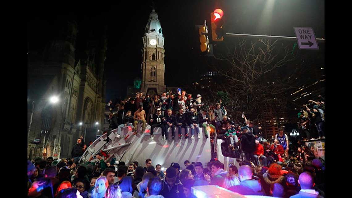 In Philly, party after Super Bowl win turns into looting, vandalism