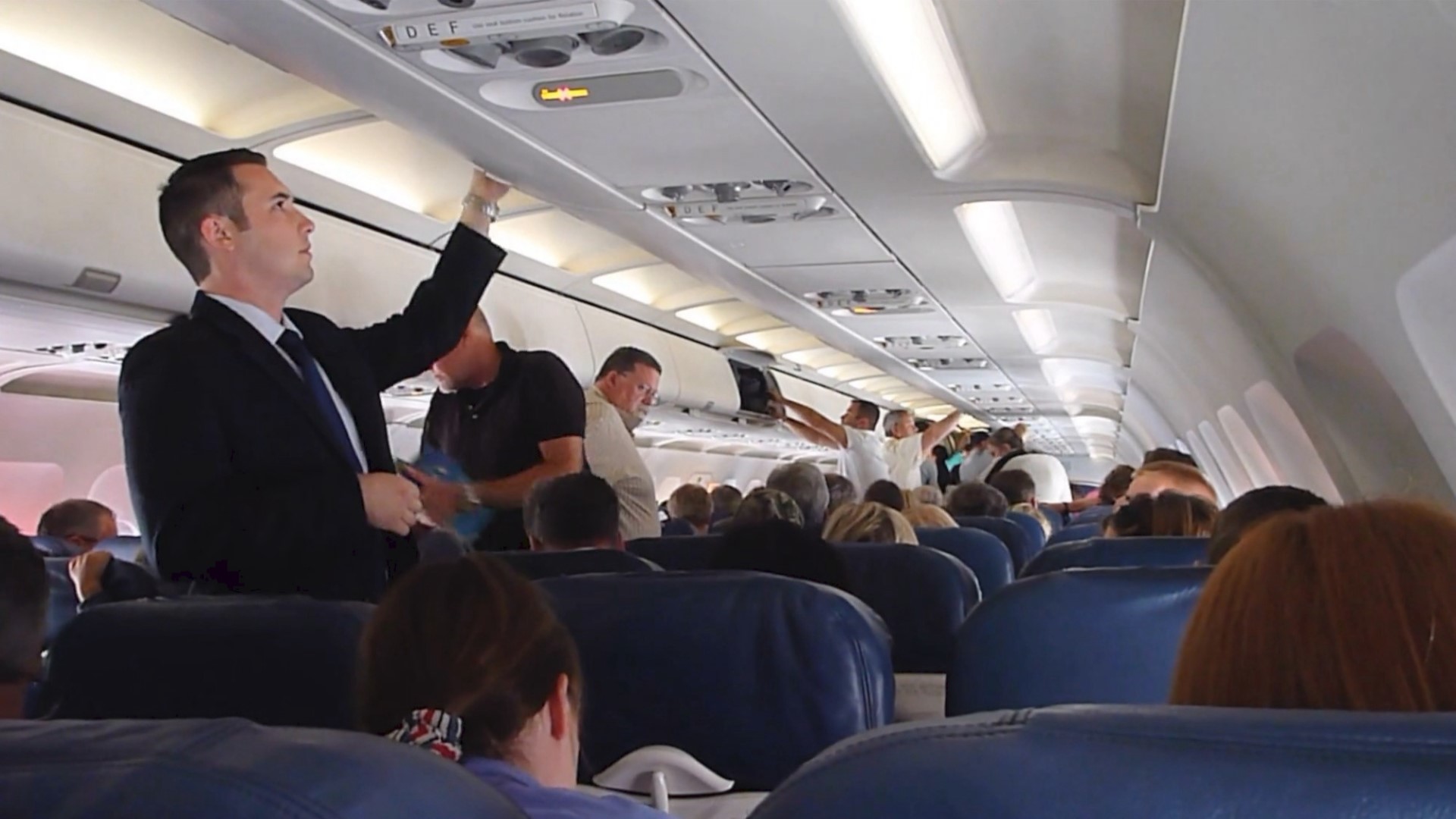 unruly plane passengers