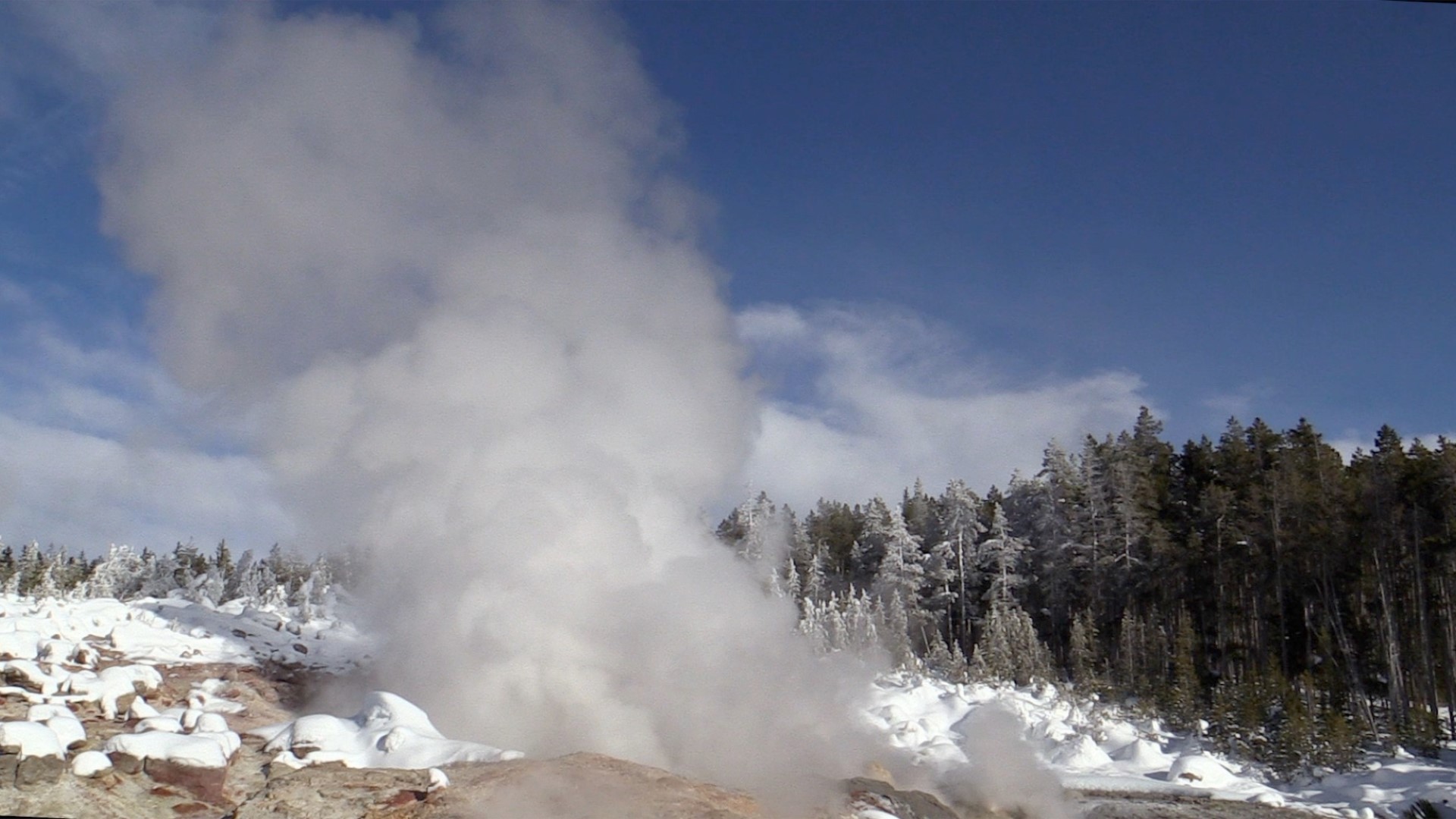 Steamboat Geyser At Yellowstone National Park Had A Record Breaking