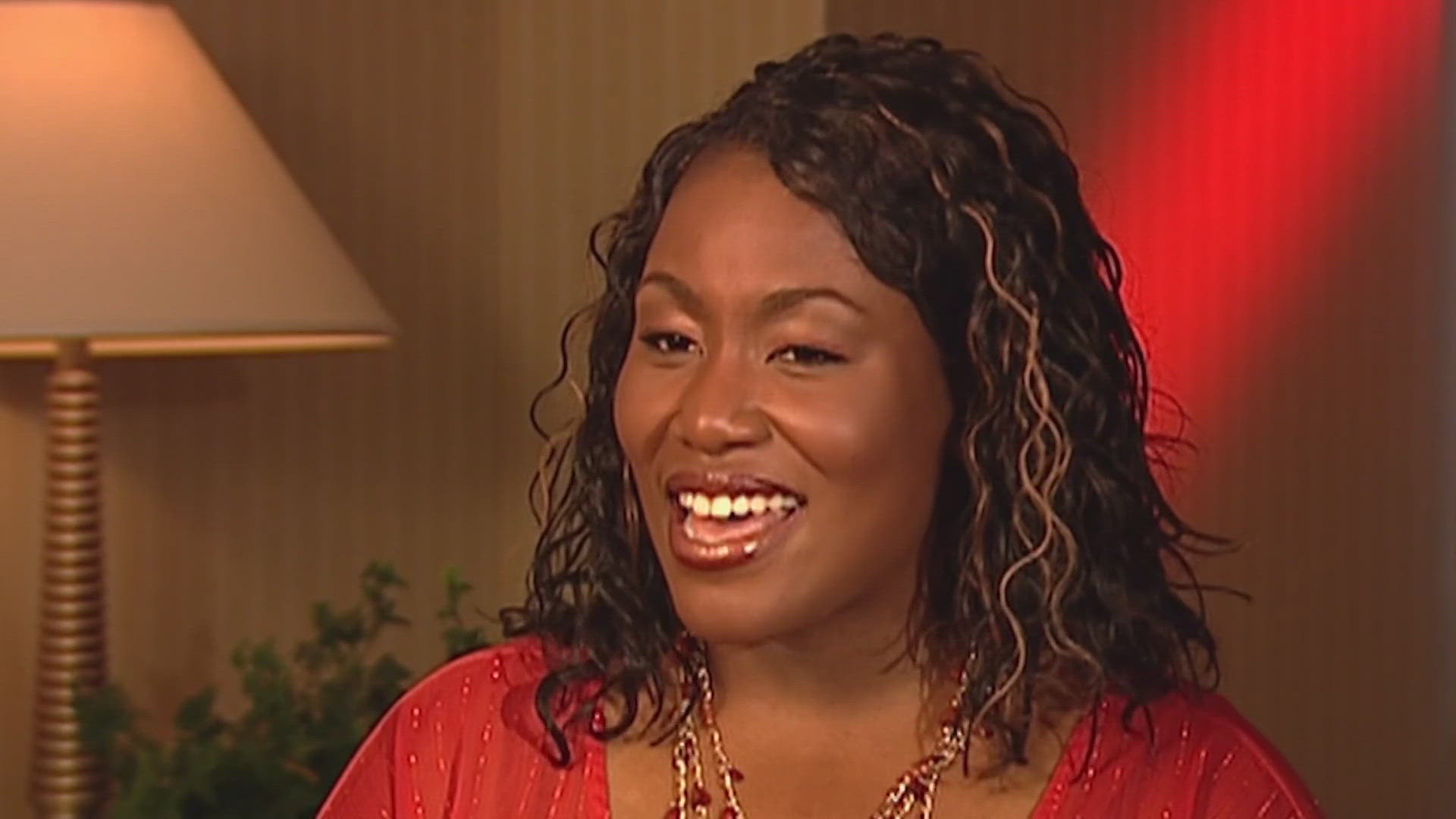 ​Mandisa became a fan favorite for her public kindness on "American Idol," responding with forgiveness to judge Simon Cowell's comments about her weight.