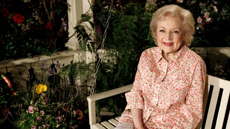 KING 5 to air hourlong Betty White special Jan. 31
