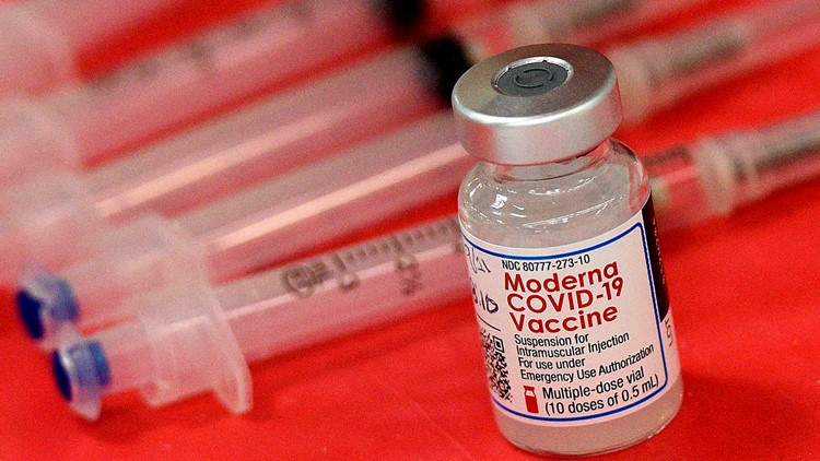 Canada to drop vaccine mandate at border Sept. 30