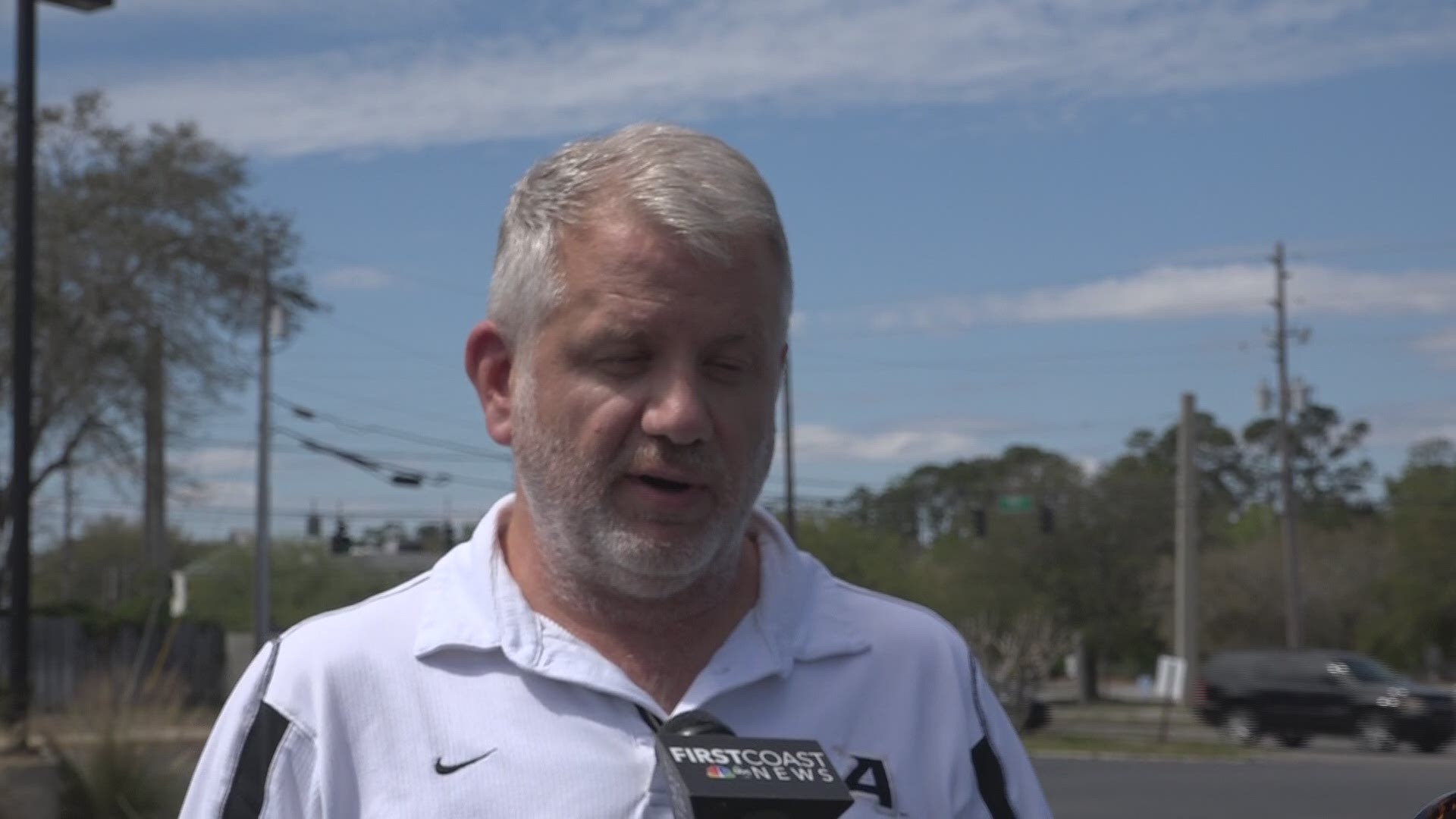 VIDEO: Animal rescue expert shares his observation of dogs at Orange Park  pet seller