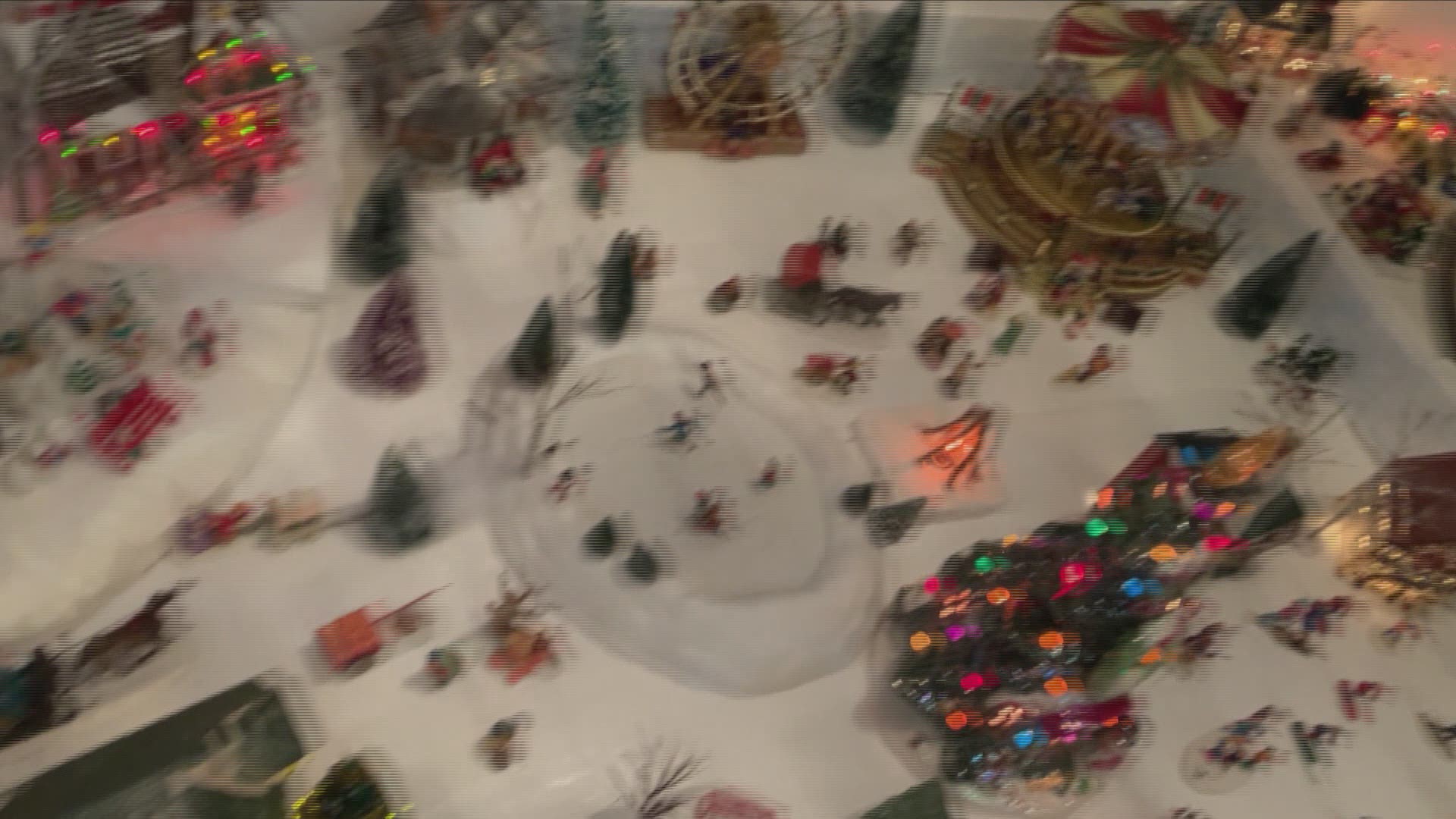 Meet The Virginia Man Who Has Built A Christmas Village In His Living Room Every Year Since 1975 King5 Com