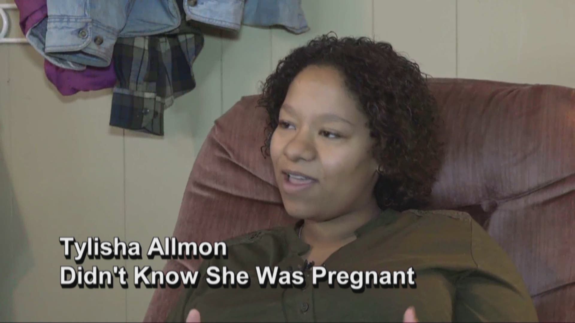 She Didn T Know She Was Pregnant Until She Gave Birth King5 Com